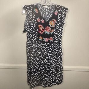 Kirundo Women's Ruffle Sleeve Embroidered Chest Animal Print Dress Size Small